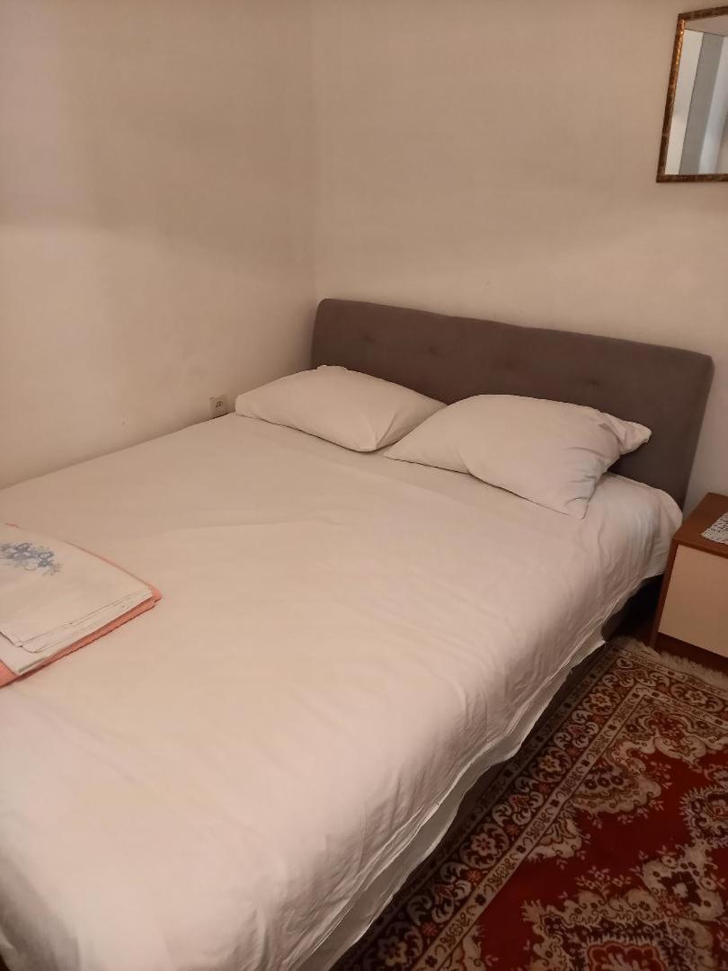 Sunnyside Apartma *